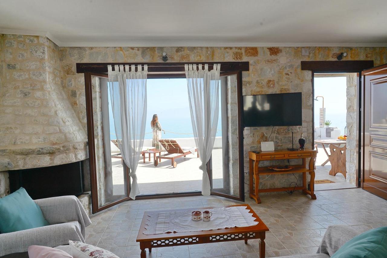 Antorina Beachfront Villas With Private Pools Kamari  Bagian luar foto