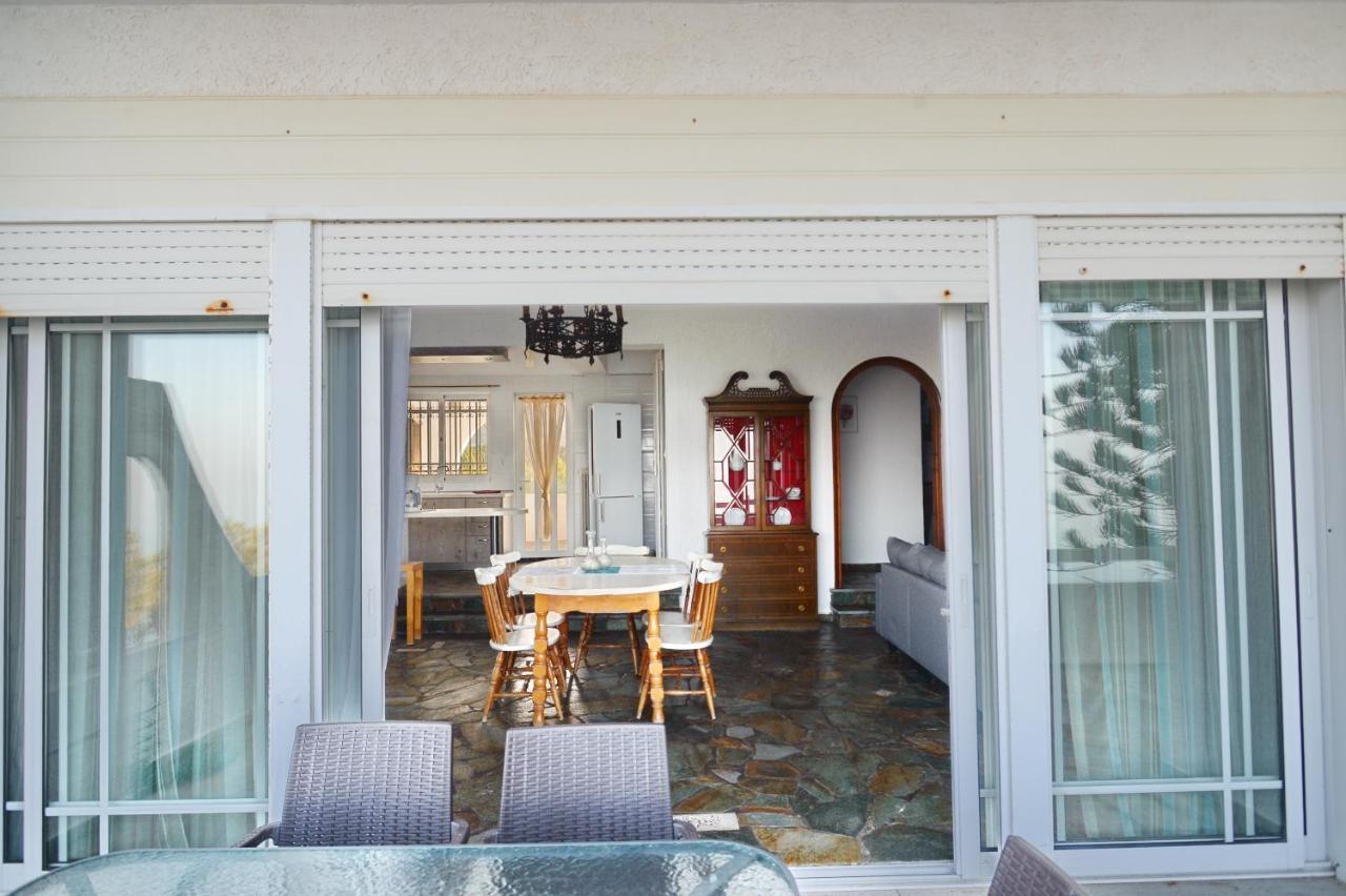 Antorina Beachfront Villas With Private Pools Kamari  Bagian luar foto