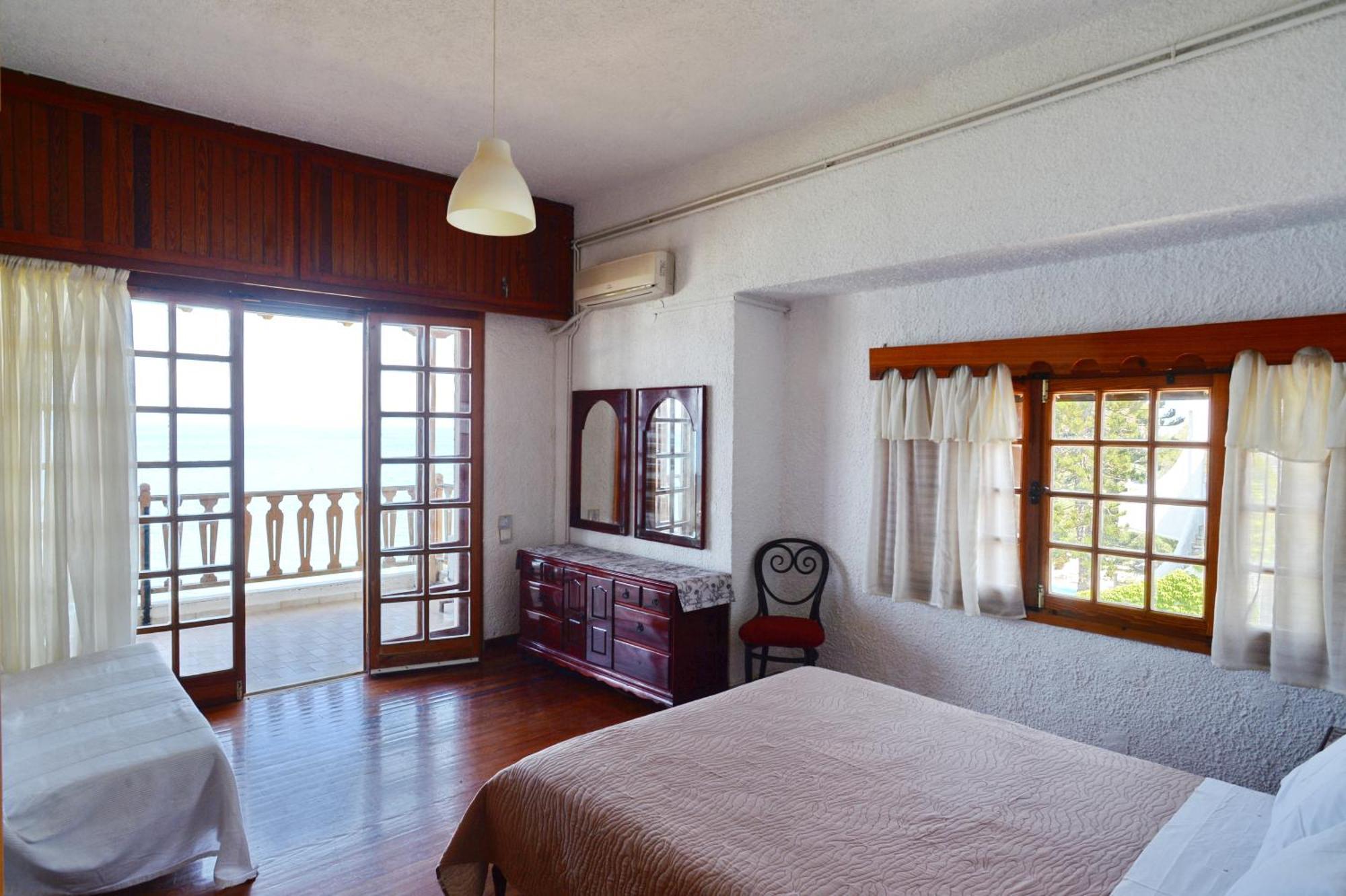 Antorina Beachfront Villas With Private Pools Kamari  Bagian luar foto