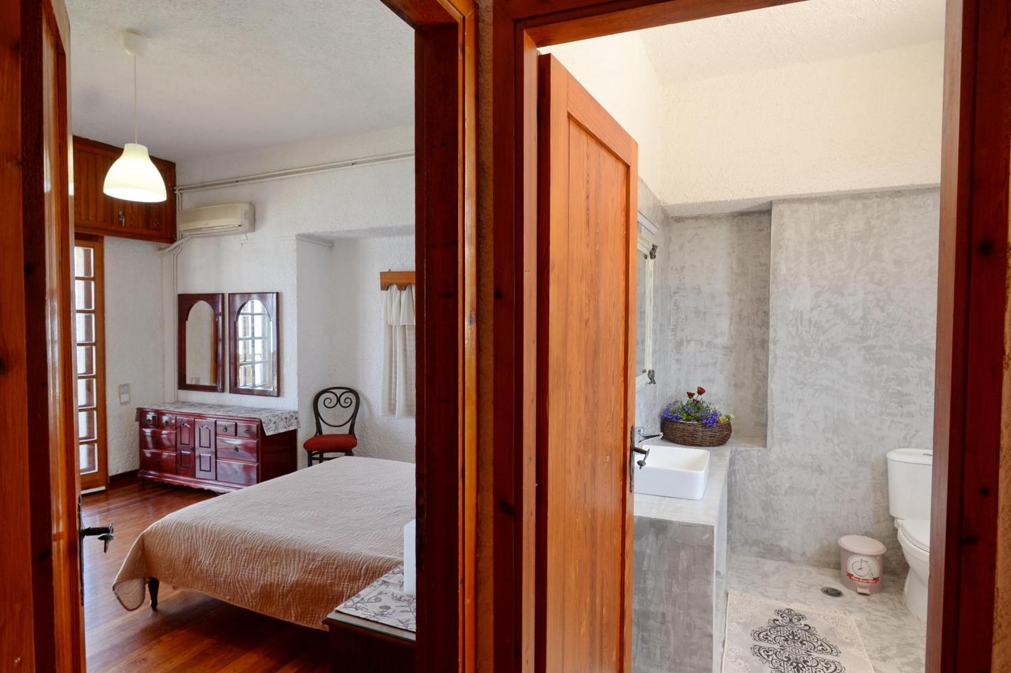 Antorina Beachfront Villas With Private Pools Kamari  Bagian luar foto